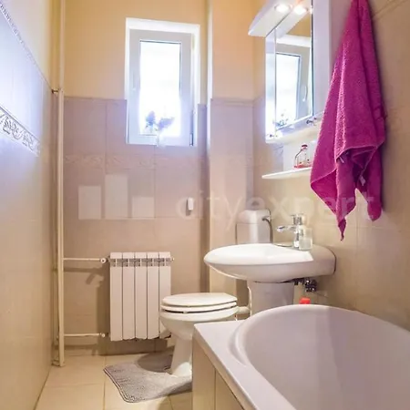 Apartamento Yoyo 011 *