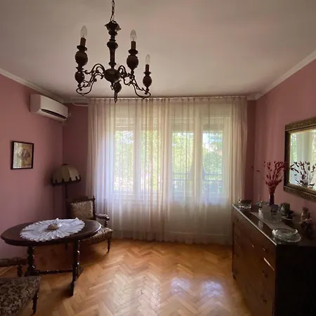 Yoyo 011 Apartment Belgrade